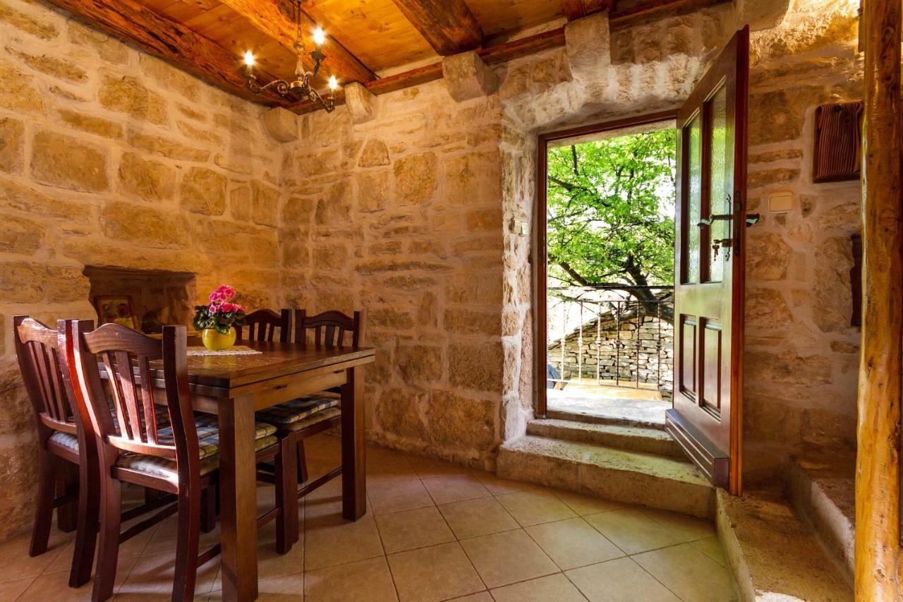 Old Small Stone House Zrnovo Luaran gambar